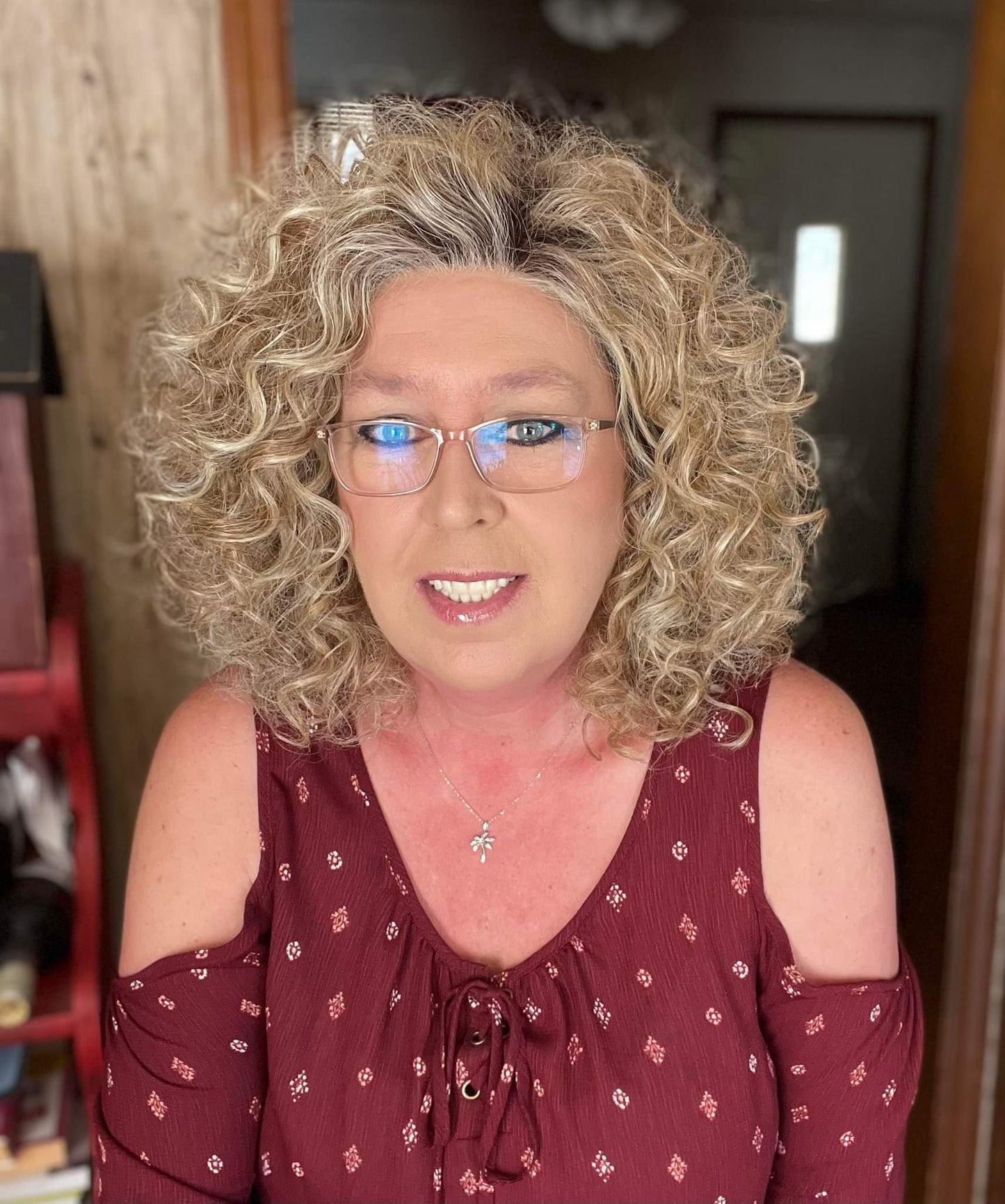 Click Click Flash Wig by Raquel Welch | Heat Friendly Synthetic Hair | Average Cap