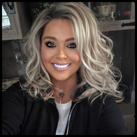 Riley Wig by Henry Margu | Synthetic Hair | Average Cap