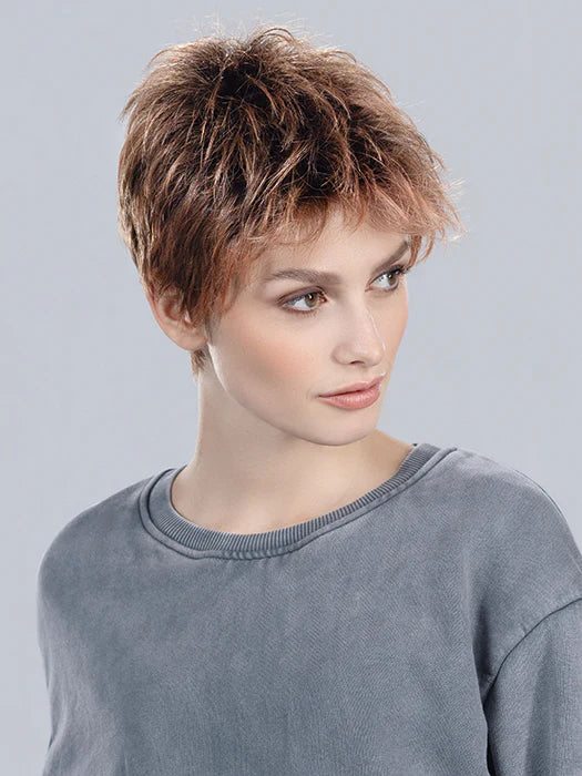 Chat Wig by Ellen Wille | Heat Friendly Synthetic