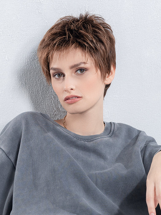 Chat Wig by Ellen Wille | Heat Friendly Synthetic