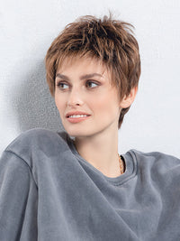 Chat Wig by Ellen Wille | Heat Friendly Synthetic
