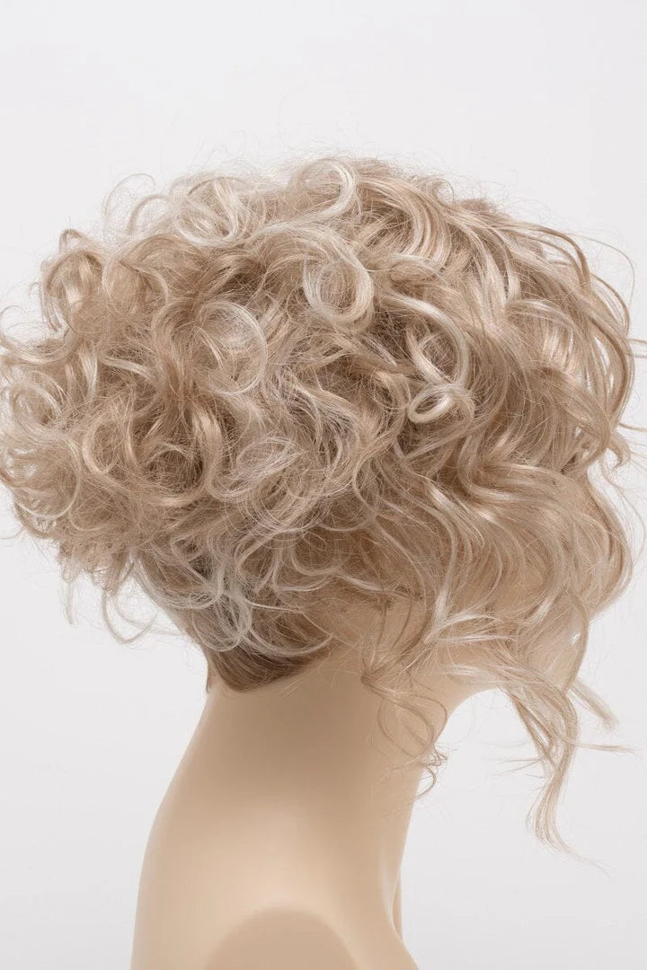 Kelsey Wig by Envy | Synthetic Hair | Average Cap
