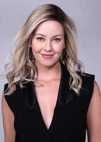 City Collection | Oxford Wig by Belletress | Heat Friendly Synthetic Hair | Average Cap