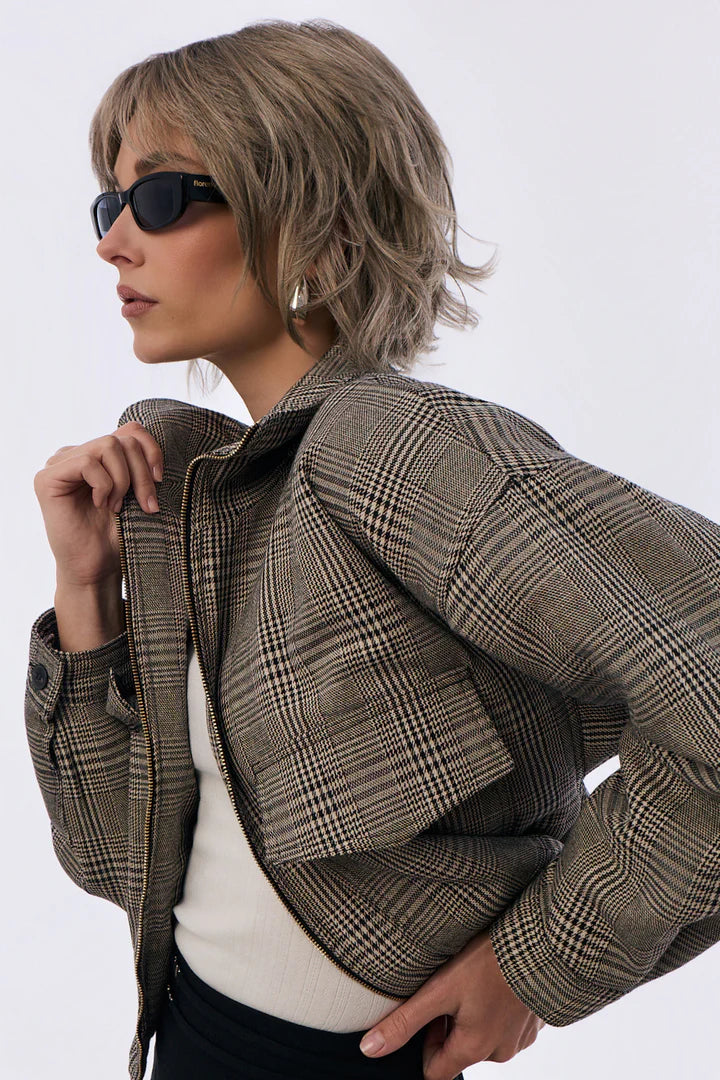 Brann Wig by Rene of Paris